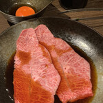 黒毛和牛焼肉 白か黒 - 