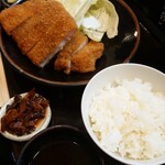 とんかつ山本 - ①ロースカツ定食(税抜¥1900)