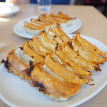 高橋餃子店 - にら餃子Wとしそ餃子