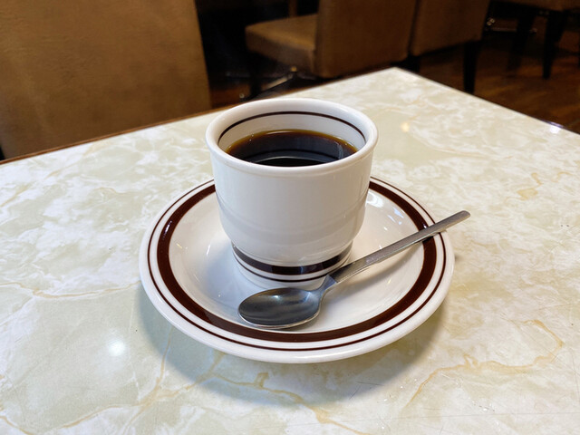 Netherlands Kan Hon Ten