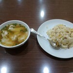 華林 - 炒飯＆ワンタンスープのセット