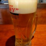 やきとり家 すみれ - ビール！昼間から飲むのは最高♥️