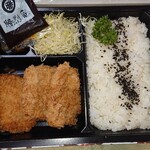 勝烈庵フーズ - ヒレかつ弁当￥821