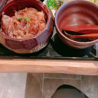 北新地 肉料理 名門 - 