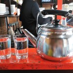 新ちゃん - やかんとお冷