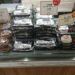 つばめグリル DELI - エキュート品川の通常版820円