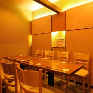 Izakaya Kin'Ichirou - 【独立した半個室テーブル席】５名様～ご案内可能です。