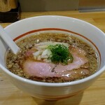 川の先の上 - 「モチ豚背脂〜麺　室井風」900円　