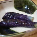 スタミナ苑 - お通し：茄子の煮物