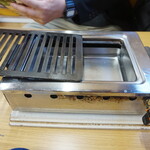 スタミナ苑 - ガスローターで焼きます