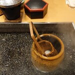 旅館吟松 - 温玉　温泉で暖めてる結構な温度のお湯です。