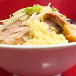 ラーメン二郎 - ラーメン小＋ニンニク多め＋青ネギ