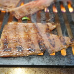 スタミナ苑 - 中ロース