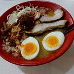 支那そば こてつ - 赤忍者1000円