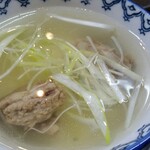 味の牛たん 喜助 - 澄んだスープ。タン定食には欠かせないお供です
