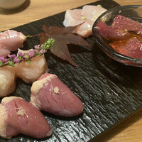 炭火焼鳥とり央 - 鳥刺し5種盛