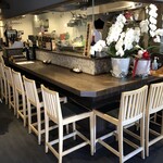 鳥や 小鉄 - カウンター席