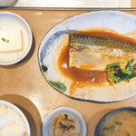 やよい軒 - サバの味噌煮定食(670円税込)