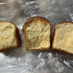 Buranjeri Imamura - 名前忘れたパン割って焼いてみた。香ばしくて良き良き❤