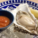 Fresh oysters from Hokkaido (Senhoji) 1P~