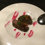 ニルヴァーナ ニューヨーク - 「長崎×スパイス」フェアの長崎和牛 サーロインのタンドール ムラサキ雲丹