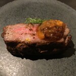 ニルヴァーナ ニューヨーク - 「長崎×スパイス」フェアの長崎和牛 サーロインのタンドール ムラサキ雲丹