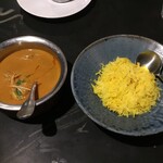 ニルヴァーナ ニューヨーク - チキンカレーとターメリックライス