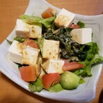 寿司居酒屋 や台ずし - 豆腐とわかめのサラダ2020.10.25