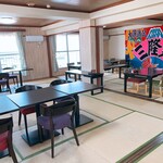 まるは本館 - 2階テーブル席