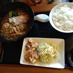 Mam Puku - ラーメン唐揚げセット