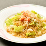 Fried rice with crab meat and lettuce