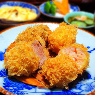 Shrimp cutlet, fried oysters, cream Croquette.