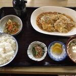 満月食堂 - カツとじ定食