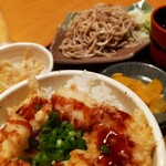 海へ - 週替り丼セット（イカ天丼&そば）¥790（税抜）