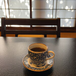 Nihonryouri Shigenoya - 食後のコーヒー　障子の影が綺麗