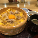 鳥開総本家  - 特選名古屋コーチン親子丼