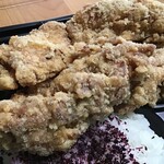 からあげchick - デカさに驚く