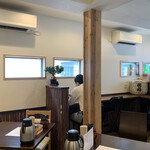 灼味噌らーめん 八堂八 - 2階席もあり