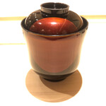 すし宮川  - 仙鳳趾産牡蠣の味噌汁