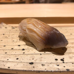 すし宮川  - 出汁含みホッキ貝