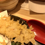 味奈登庵 - 先端に着目する。