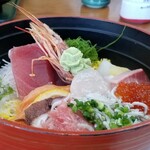 Hamakko Shokudou - 「海鮮丼」をアップで‥