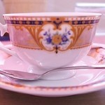 ウィンドー - 「珈琲」横からです（7/19UP）