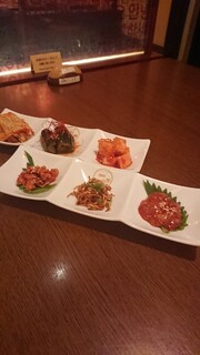 本格韓国料理 ハングルタイガー - 