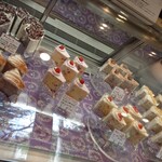 ラ・ファミーユ - 