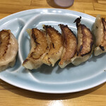 Eiraku - 餃子