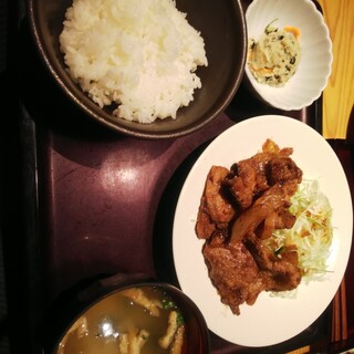 博多もつ鍋 やまや_1