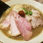 麺処 ほん田 - 水曜日特別メニュー❗　濃厚豚骨魚介ラーメン　1,400円