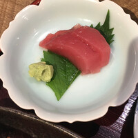 魚料理 ふじい - マグロ刺し