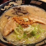 Kagoshima Ra-Men Tontoro - 豚トロラーメン860円　塩気が強いです。